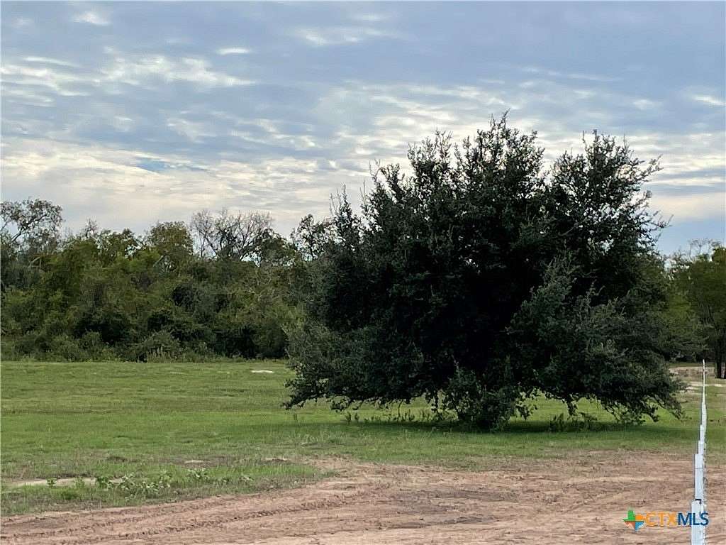 7.3 Acres of Land for Sale in Victoria, Texas