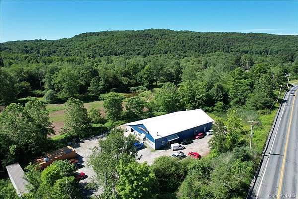 2.53 Acres of Improved Commercial Land for Sale in Jeffersonville, New York