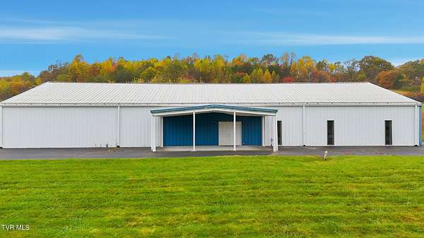 9.18 Acres of Improved Residential Land for Sale in Fall Branch, Tennessee