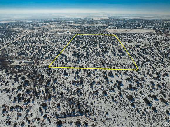 20 Acres of Agricultural Land for Sale in Roosevelt, Utah