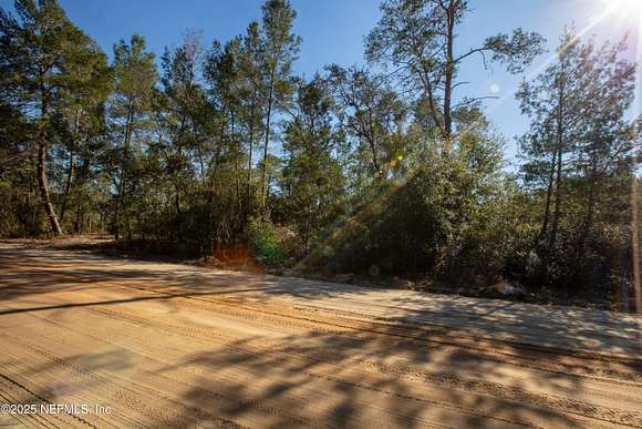 1.13 Acres of Residential Land for Sale in Keystone Heights, Florida