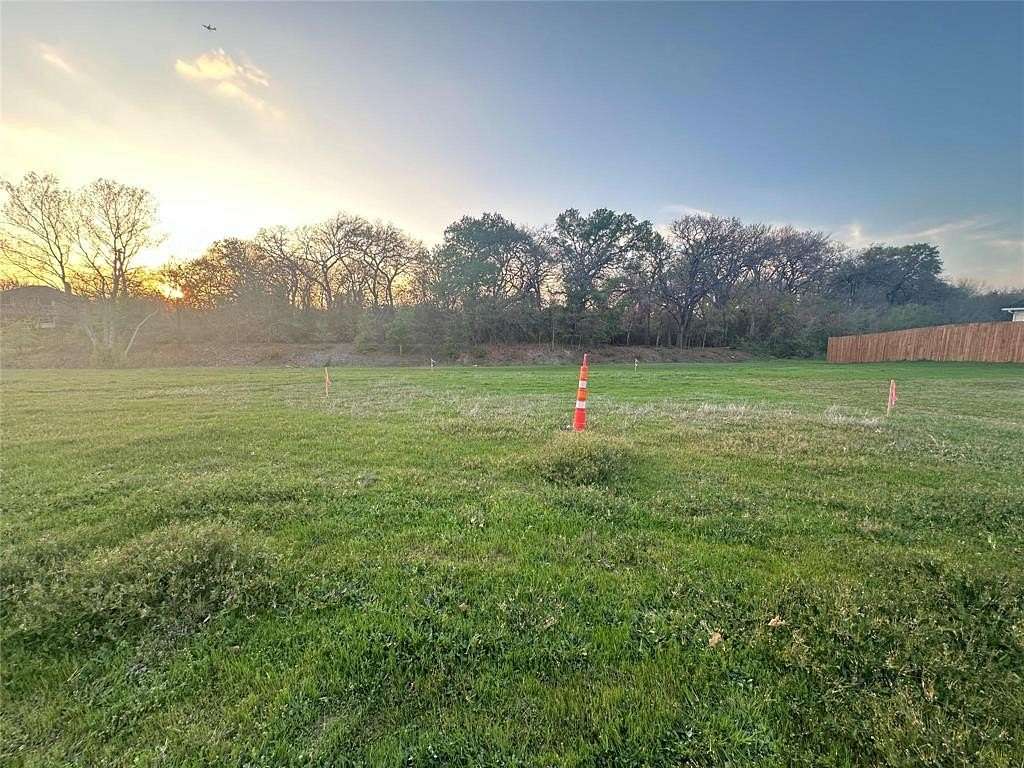 0.28 Acres of Residential Land for Sale in Lake Dallas, Texas