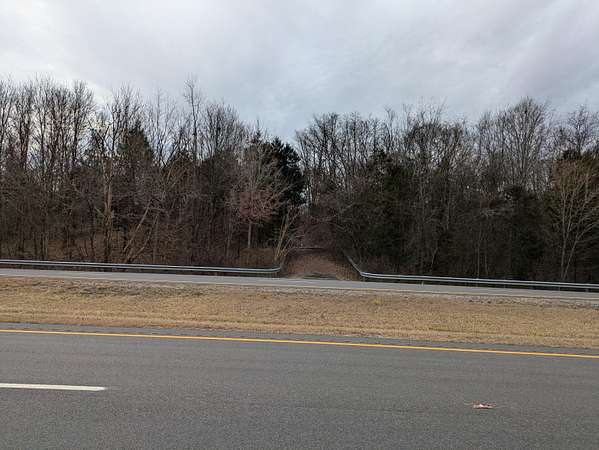 84.6 Acres of Land for Sale in Dandridge, Tennessee