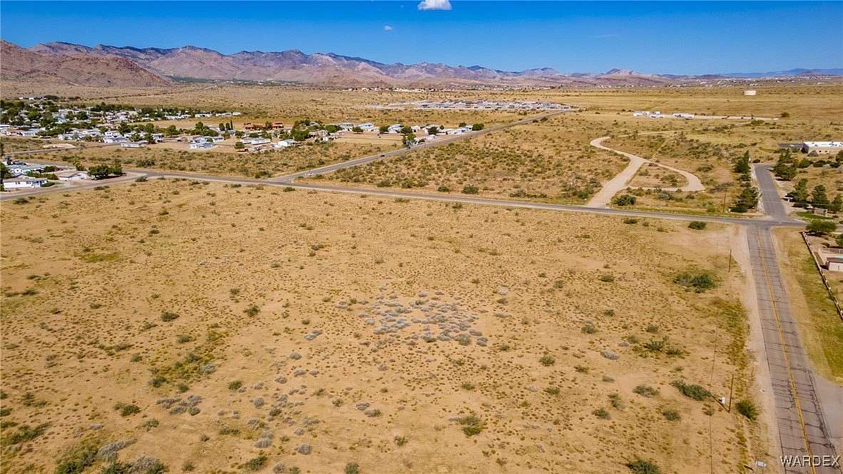 8.48 Acres of Mixed-Use Land for Sale in Kingman, Arizona