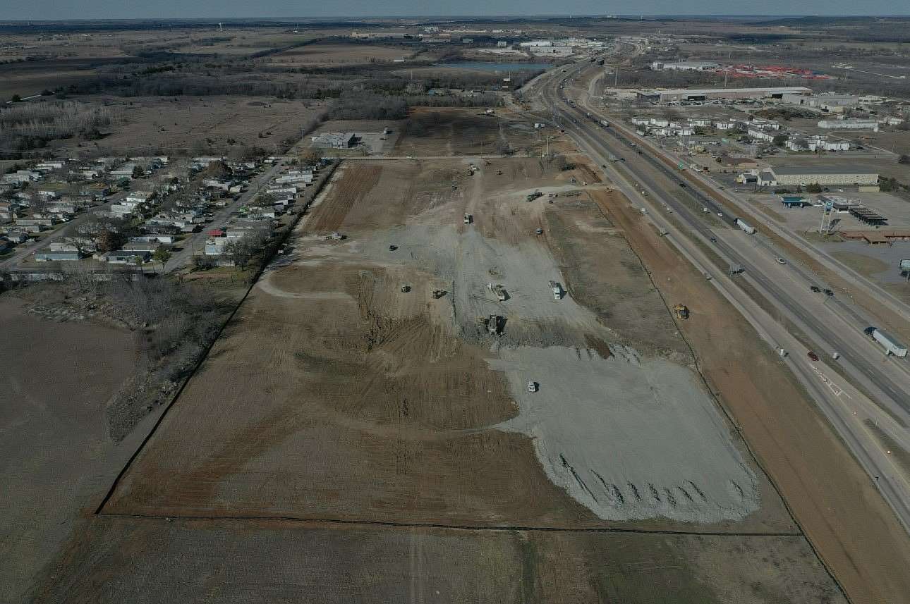 27.8 Acres of Commercial Land for Sale in Gainesville, Texas