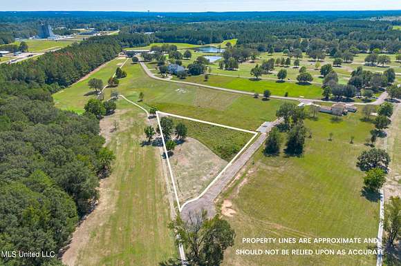 1.5 Acres of Residential Land for Sale in Collins, Mississippi