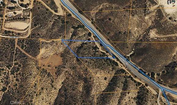 3.4 Acres of Land for Sale in Agua Dulce, California