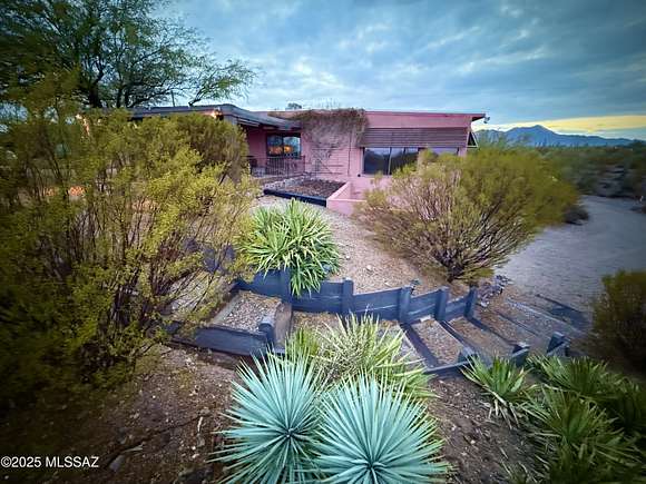 4 Acres of Residential Land with Home for Sale in Tucson, Arizona