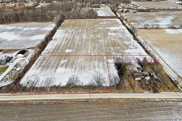 4 Acres of Residential Land for Sale in Carleton, Michigan