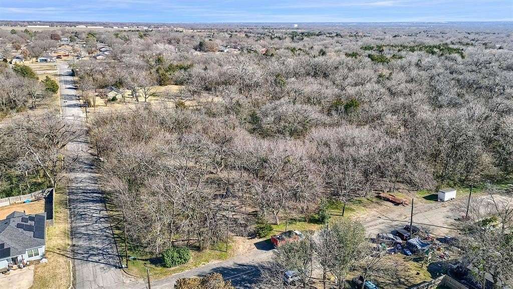 1.33 Acres of Residential Land for Sale in Sherman, Texas