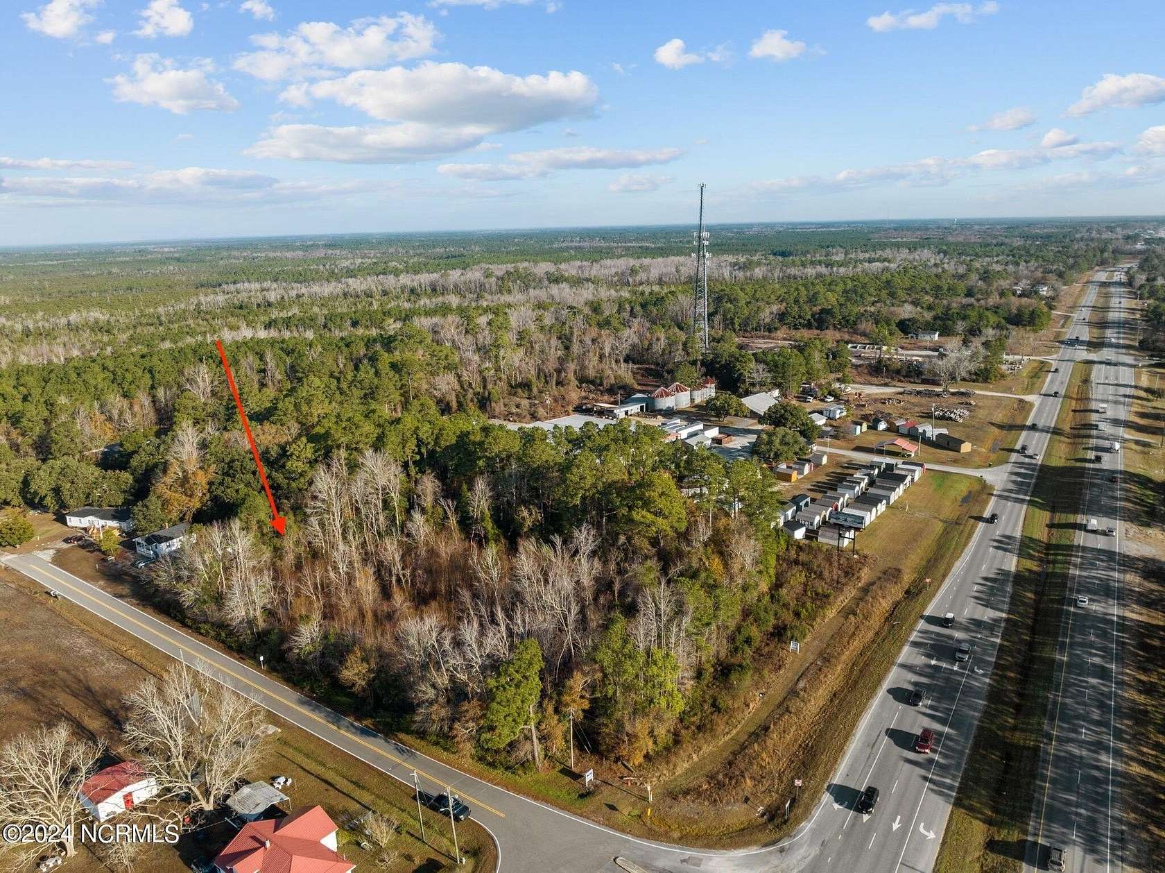 0.64 Acres of Commercial Land for Sale in Hampstead, North Carolina