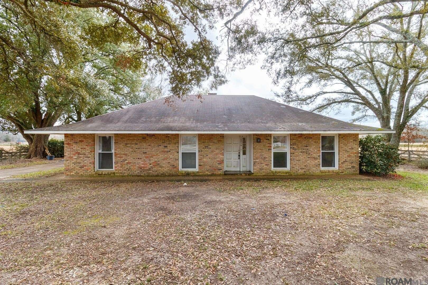 28.6 Acres of Land with Home for Sale in Zachary, Louisiana