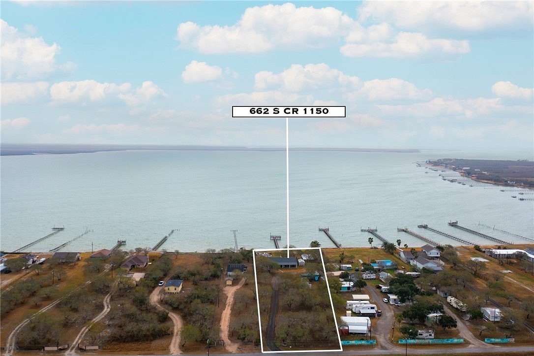 1.55 Acres of Residential Land with Home for Sale in Riviera, Texas