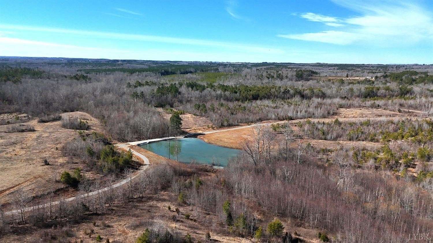 161 Acres of Recreational Land with Home for Sale in Nathalie, Virginia