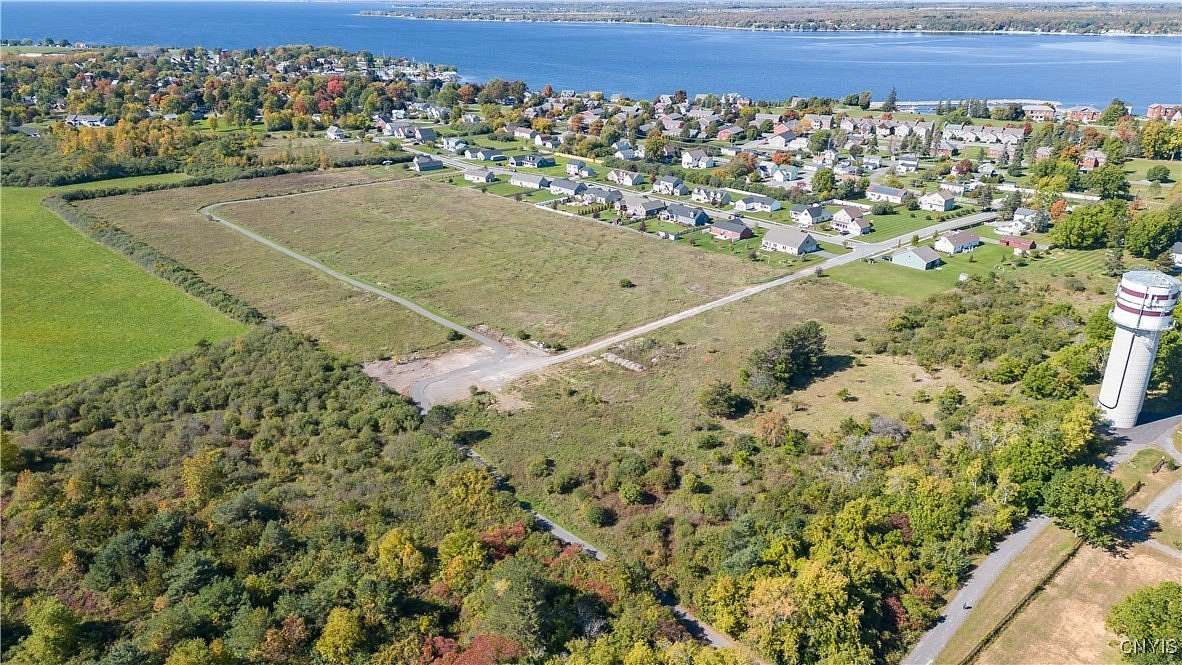 44 Acres of Land for Sale in Sackets Harbor, New York