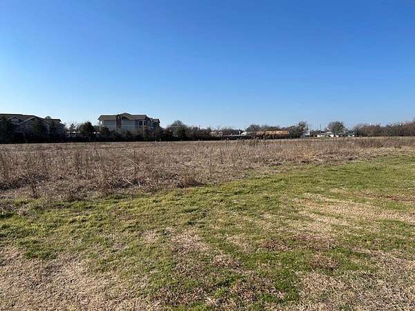 3 Acres of Commercial Land for Sale in Pottsboro, Texas