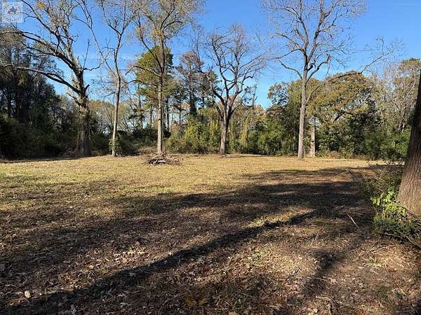 7.85 Acres of Residential Land for Sale in Texarkana, Arkansas
