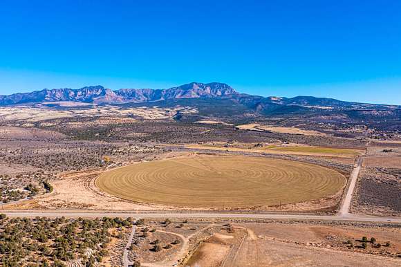 12 Acres of Agricultural Land for Sale in Dammeron Valley, Utah