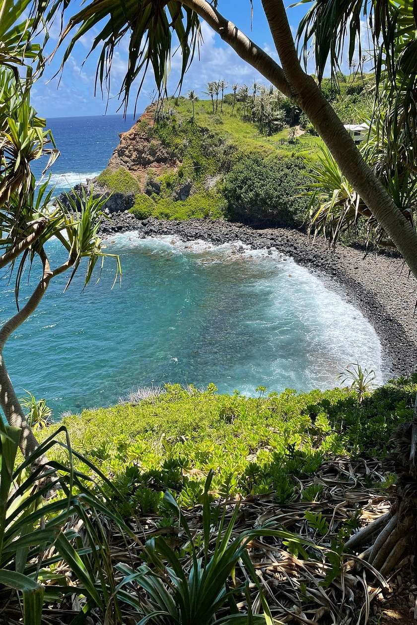 3.59 Acres of Residential Land for Sale in Haʻikū, Hawaii