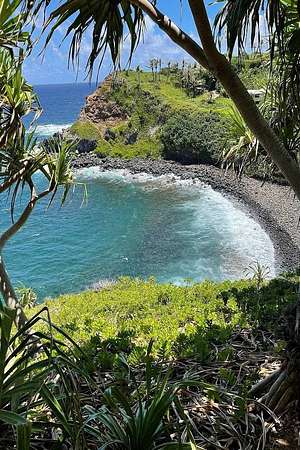 3.59 Acres of Residential Land for Sale in Haʻikū, Hawaii