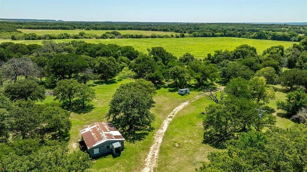 64 Acres of Agricultural Land for Sale in Iredell, Texas