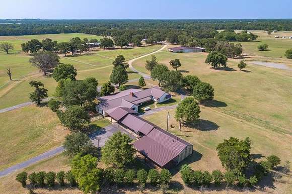 145 Acres of Agricultural Land with Home for Sale in Wills Point, Texas