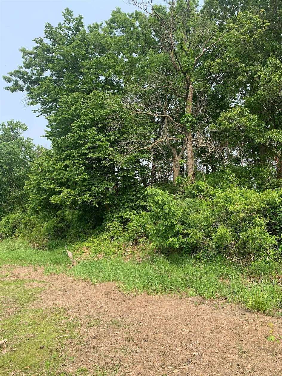 1.14 Acres of Land for Sale in Spring Green, Wisconsin