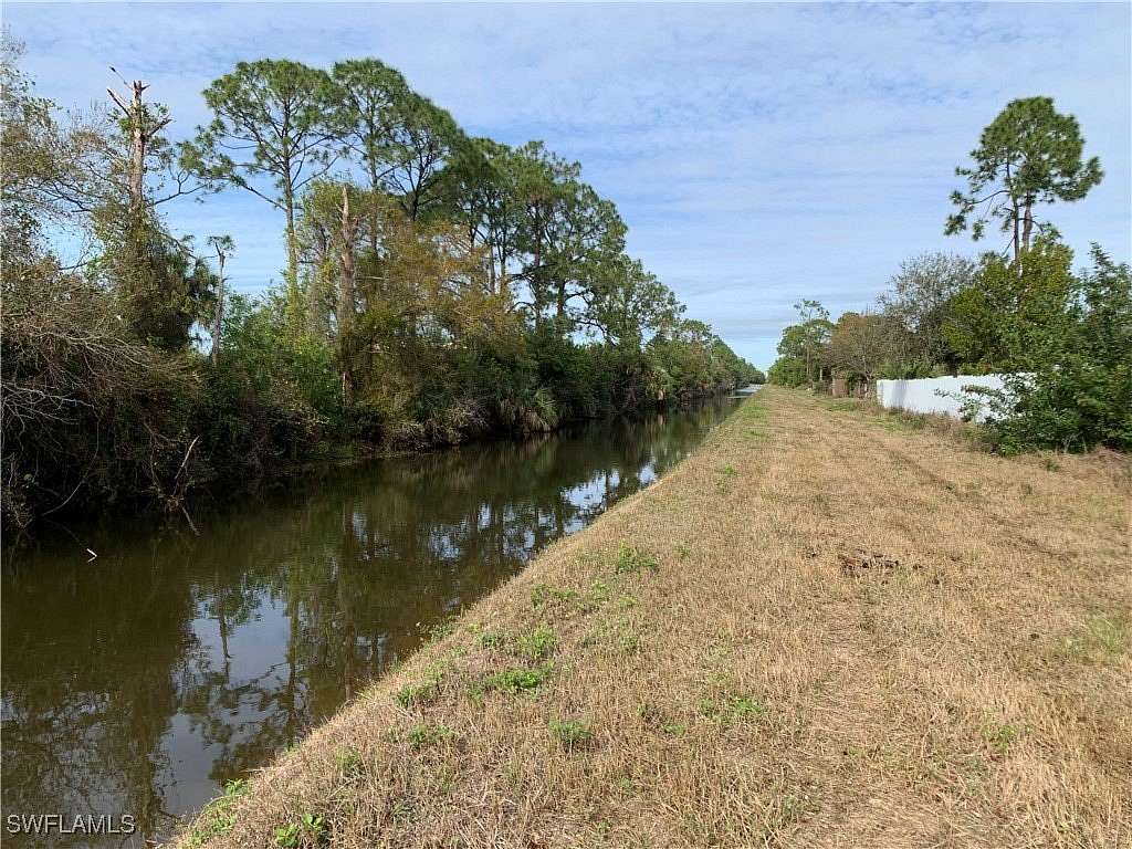 0.3 Acres of Land for Sale in Lehigh Acres, Florida