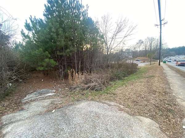 0.7 Acres of Mixed-Use Land for Sale in Decatur, Georgia