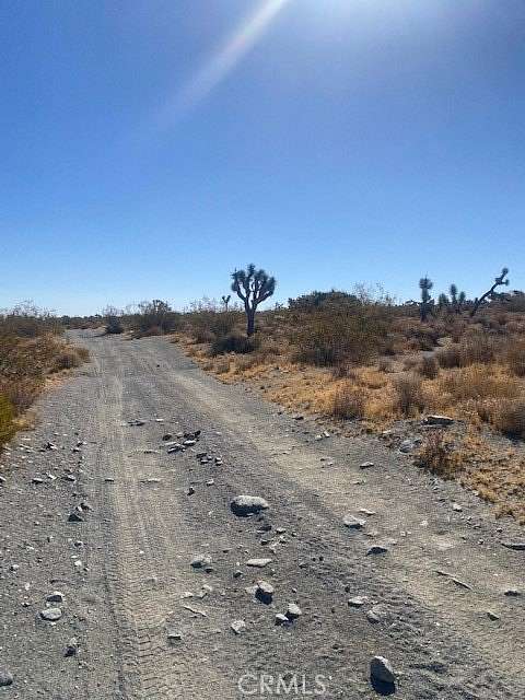 33.9 Acres of Land for Sale in Piñon Hills, California