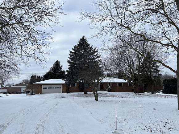 10 Acres of Residential Land with Home for Sale in Ypsilanti, Michigan