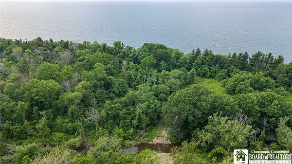 18 Acres of Recreational Land for Sale in Silver Creek, New York