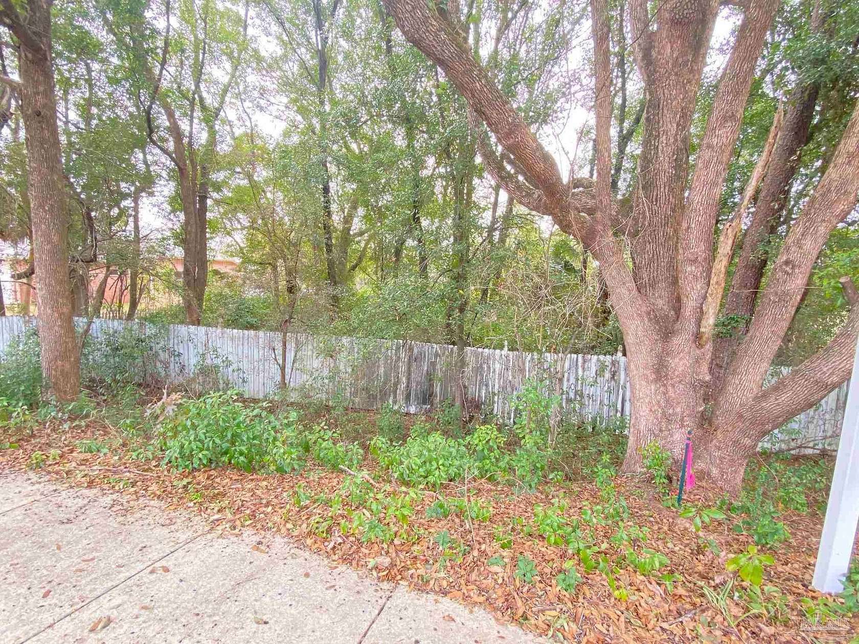 0 28 Acres of Residential Land - Pensacola Fl 133797511