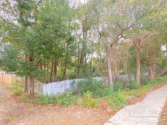 0 28 Acres of Residential Land - Pensacola Fl 133797510