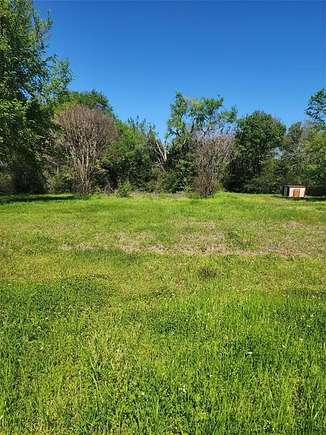 0.86 Acres of Residential Land for Sale in Mabank, Texas