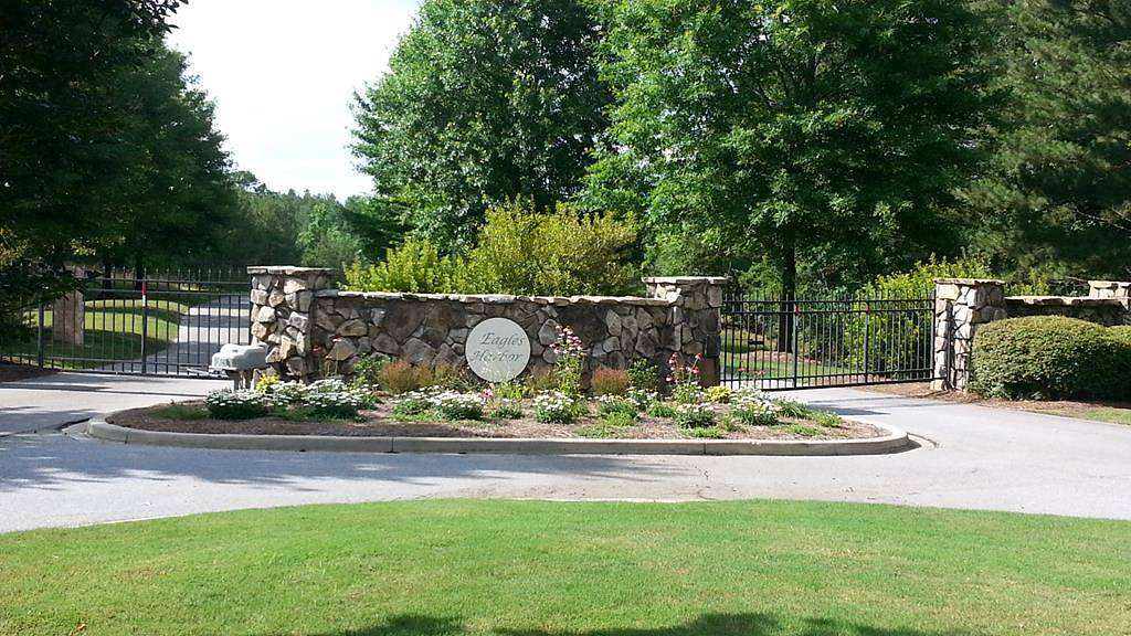 1 Acre of Residential Land for Sale in Hodges, South Carolina