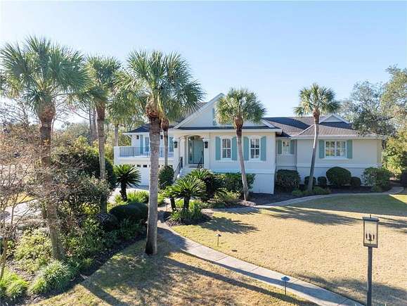 3.82 Acres of Residential Land with Home for Sale in Saint Simons Island, Georgia