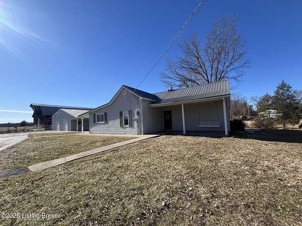44.9 Acres of Agricultural Land with Home for Sale in Shepherdsville, Kentucky