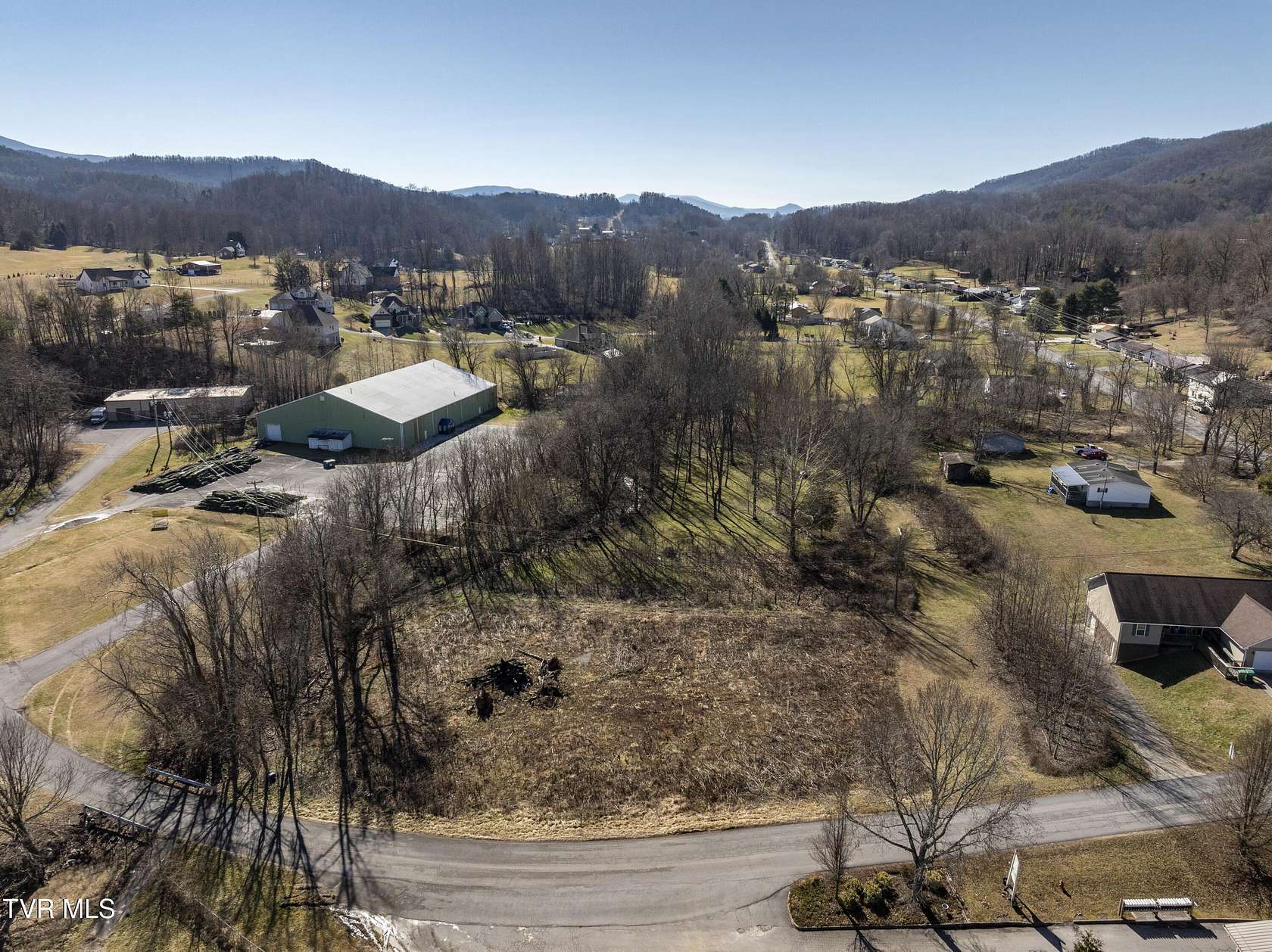 0.84 Acres of Residential Land for Sale in Unicoi, Tennessee