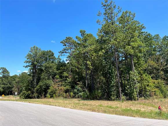 2 Acres of Residential Land for Sale in Huntsville, Texas