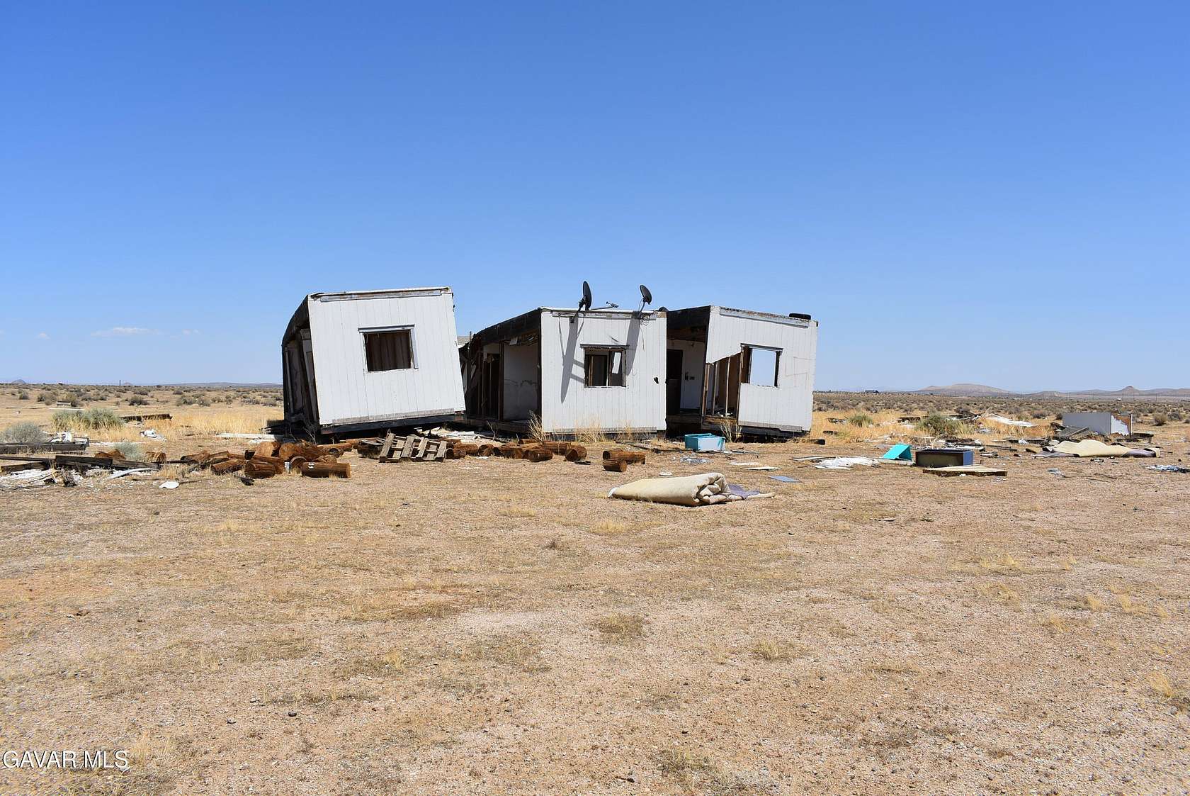 5.1 Acres of Commercial Land for Sale in Mojave, California