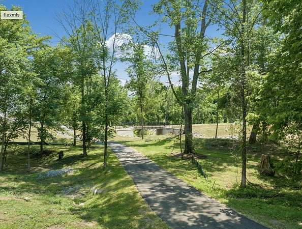 1 Acre of Residential Land for Sale in Nicholasville, Kentucky