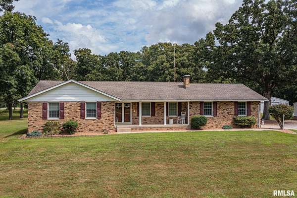 11 Acres of Land with Home for Sale in Centralia, Illinois