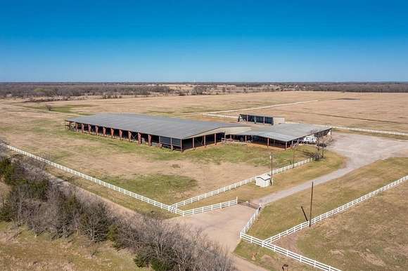 211 Acres of Agricultural Land for Sale in Kemp, Texas