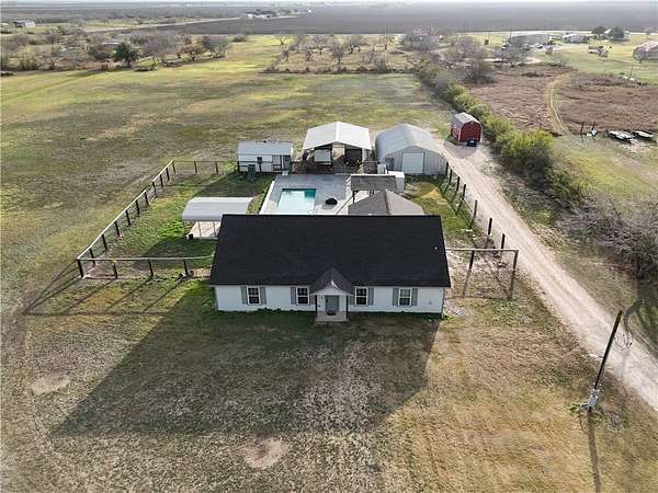 2.5 Acres of Residential Land with Home for Sale in Orange Grove, Texas
