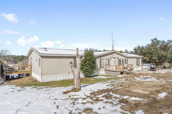 2.55 Acres of Residential Land with Home for Sale in Cantonment, Florida