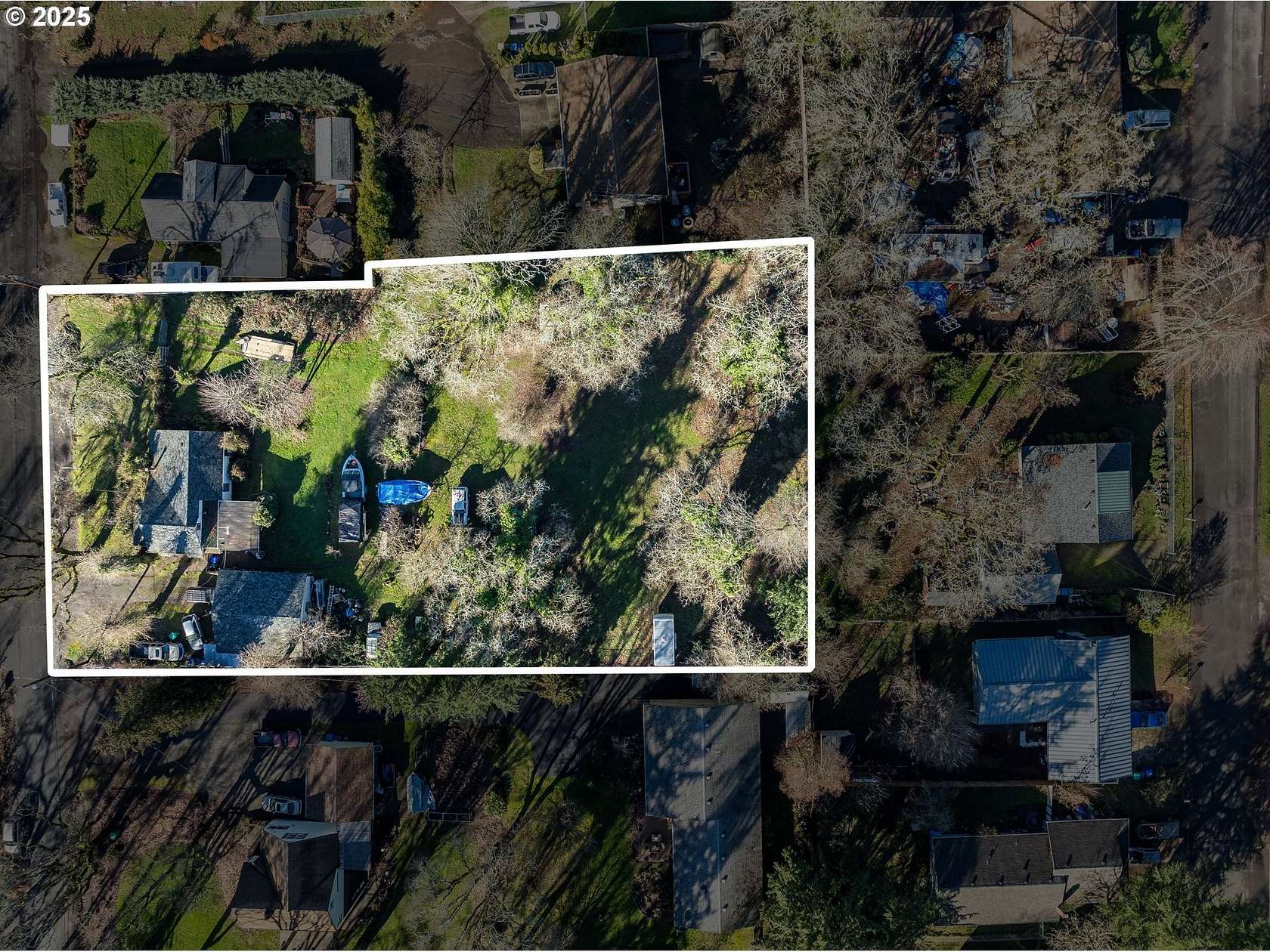 0.89 Acres of Residential Land for Sale in Milwaukie, Oregon