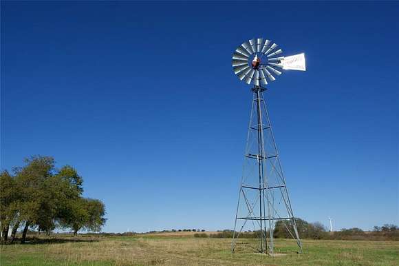 50 Acres of Land for Sale in Muenster, Texas