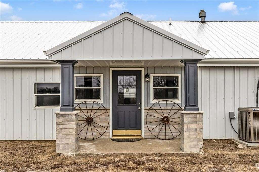 6 Acres of Commercial Land for Sale in Trimble, Missouri