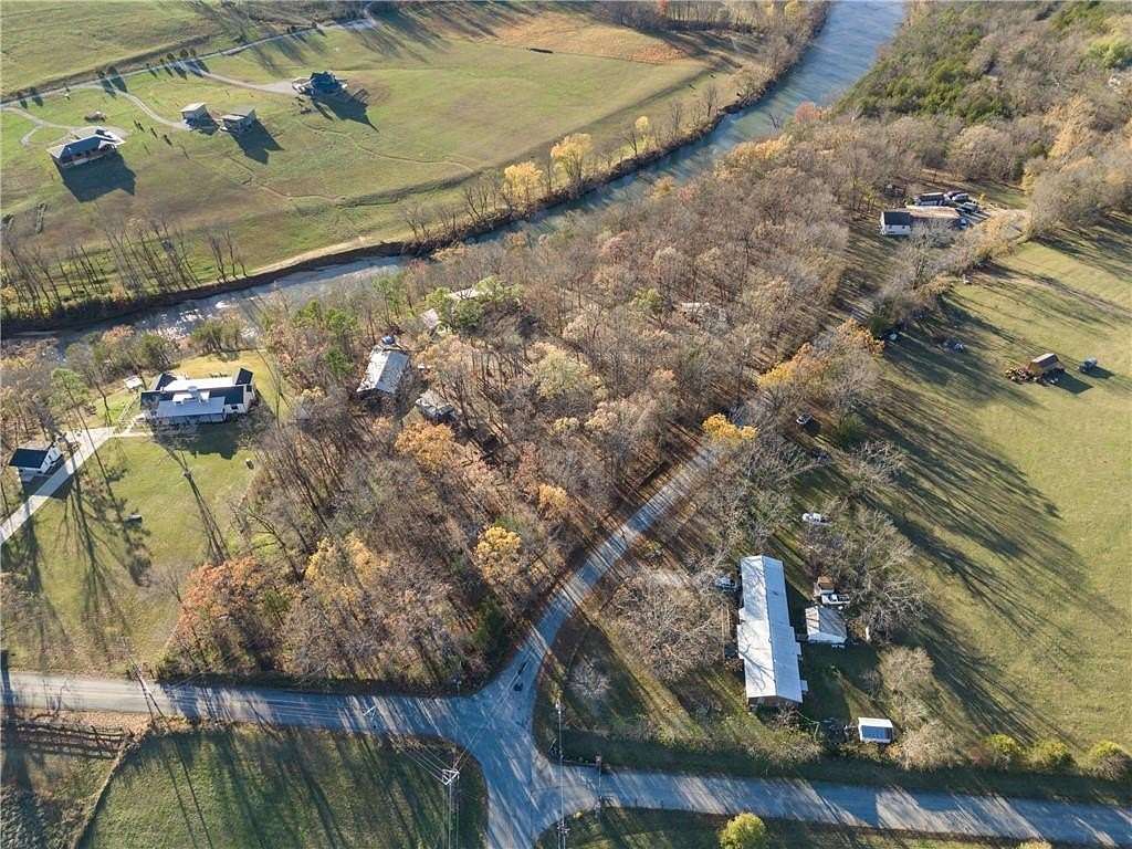 3.67 Acres of Residential Land with Home for Sale in Berryville, Arkansas